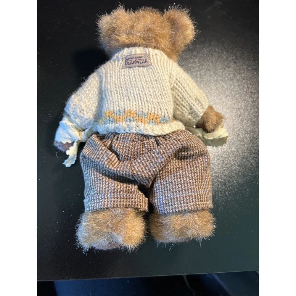 Retired Boyds Bears & Friends Edmund T. Bear‎ Beehive Sweater 8